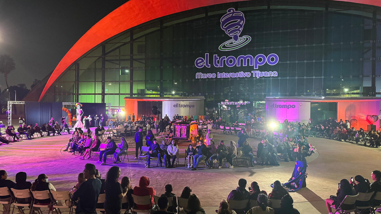 CELEBRÓ EL TROMPO SU PRIMER “FESTIVAL DE LOS MUERTOS”