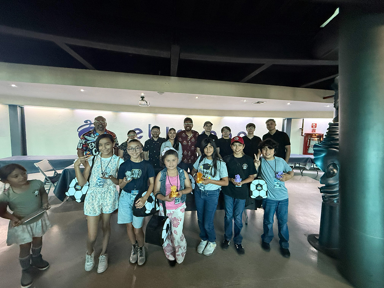 RETARON MENORES SUS HABILIDADES EN MISIÓN TROMPO: DESAFÍO STEAM